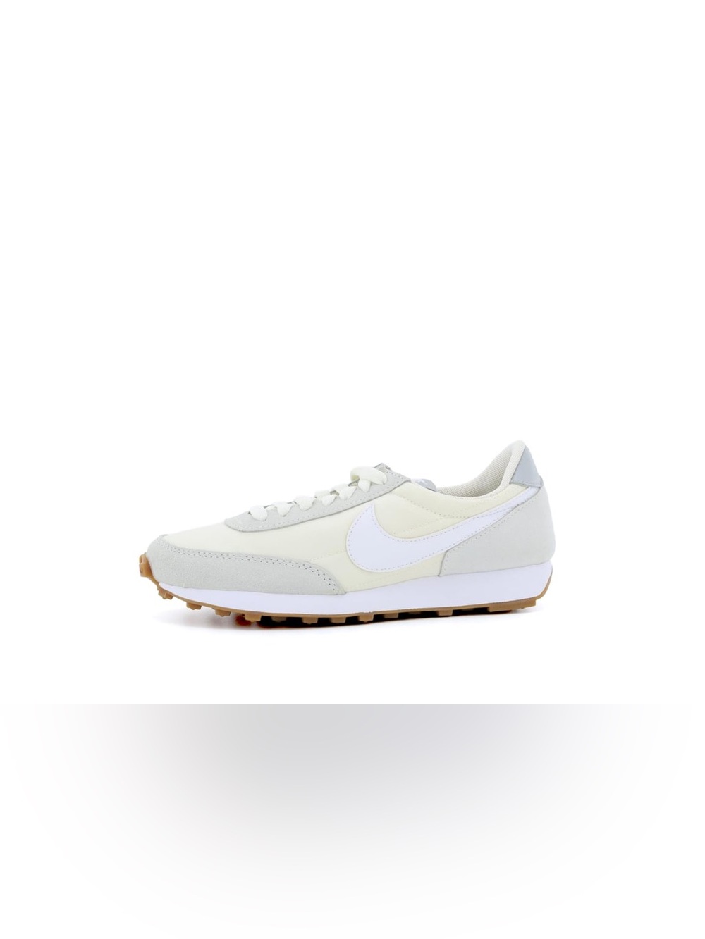Nike Diadora Day Break NWOB Sneaker in size 7.5